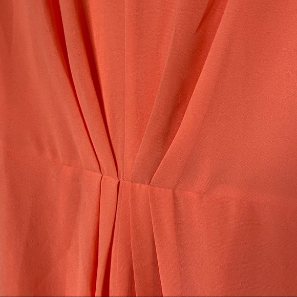 Coral romper - Picture 2 of 5